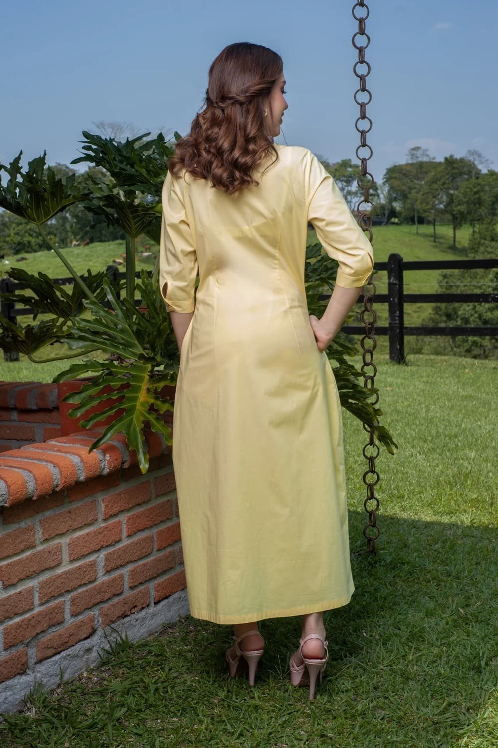 CAFTÁN AMARILLO Amanecer Dorado - Nueva Coleccion 2024 Flores de Lino/ CONJUNTO CON SHORT 2 01-986 CAFTÁN AMARILLO Amanecer Dorado