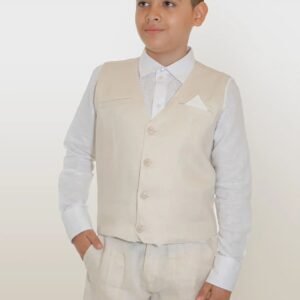 Chaleco niño con botón Descubre los chalecos con botón para niño, prendas artesanales llenas de estilo y comodidad. Ideales para ceremonias, celebraciones y ocasiones especiales.