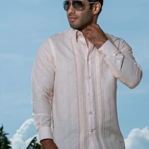 Guayabera y camisa