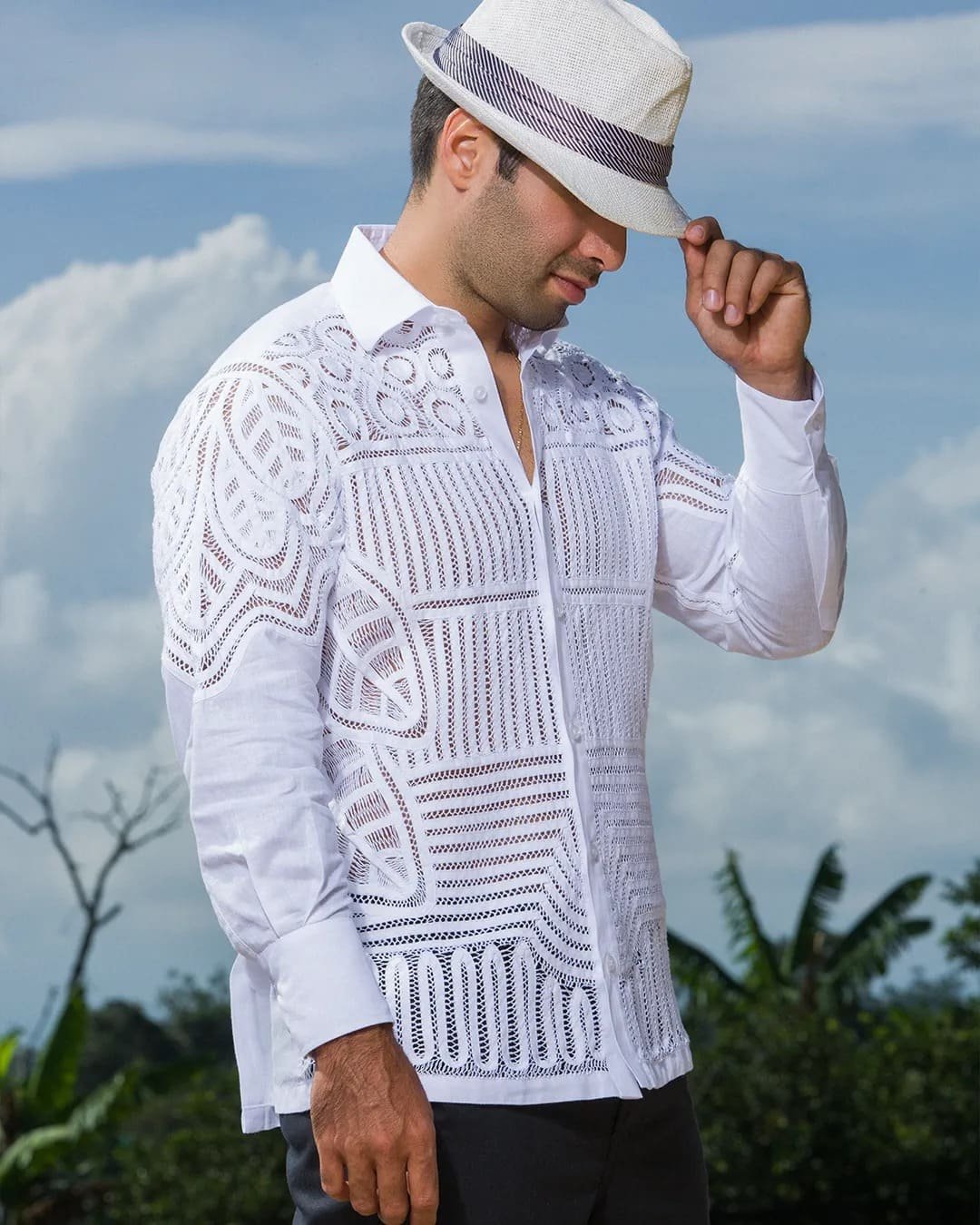 Camisa y Guayabera Artesanal Blanca Manga Larga en Sesgos 1 Guayabera Blanca Manga Larga Sesgos
