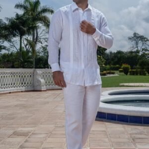 Guayabera Blanca Cuello Basico