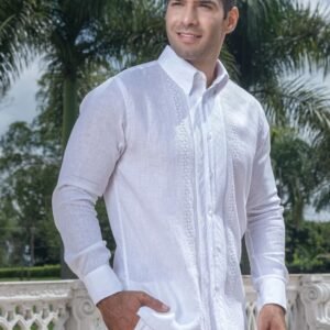 08-673 Guayabera Blanca Calada Manga Larga Cuello Basico Guayabera blanca cuello básico para eventos