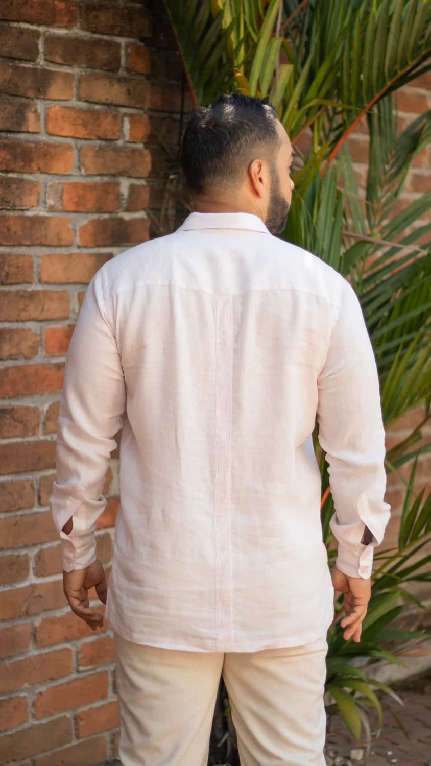 Guayabera Rosado Claro Calada Cuello Formal y Almilla- Coleccion 2024 - Raices - FRIXIO 2 Guayabera Rosado Claro Calada